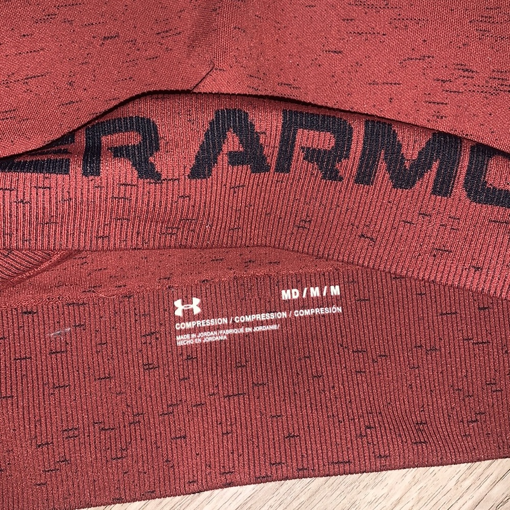 Under Armour Bra- Maroon- Sz. M - Picture 4 of 4